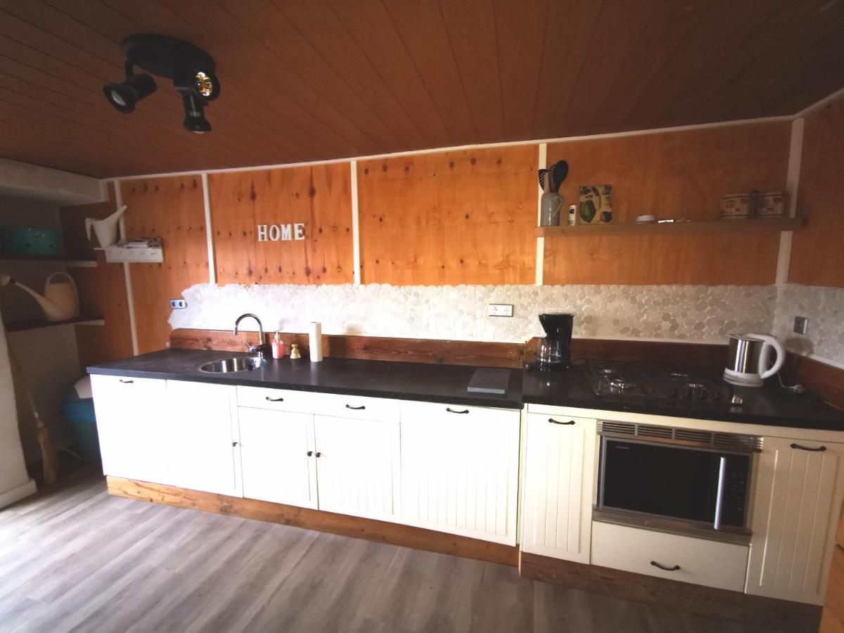 Mooi Ruim Appartement In Antieke Stadsboerderij Schönecken Exterior foto